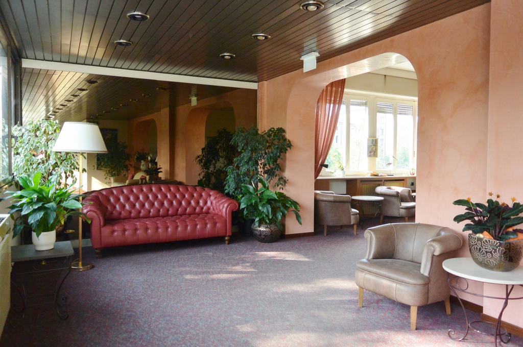 Hotel Rosengarten Павия Екстериор снимка